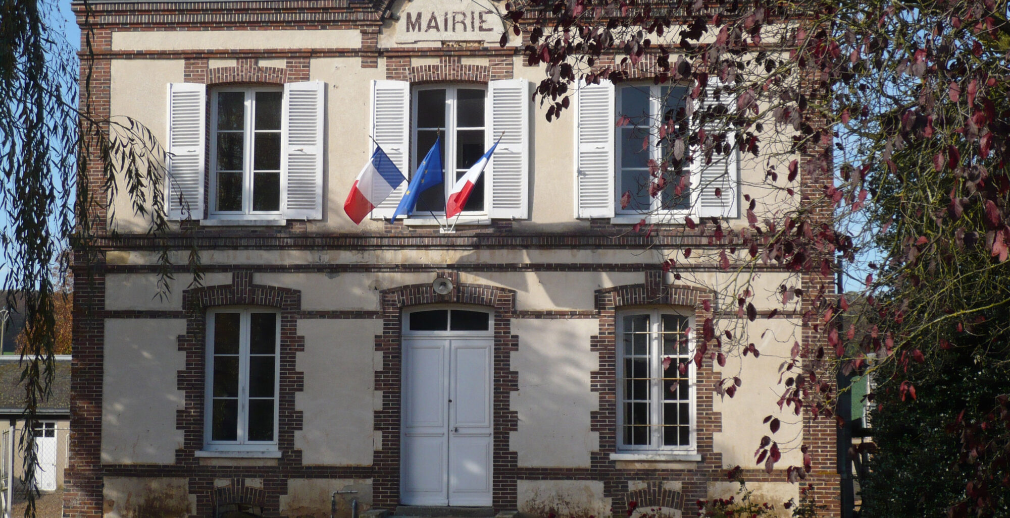 Mairie Breux-Bandeau