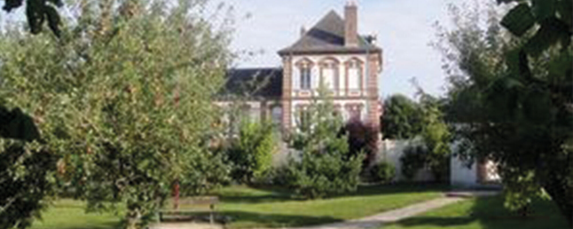 B-Mairie Neaufles Auvergny